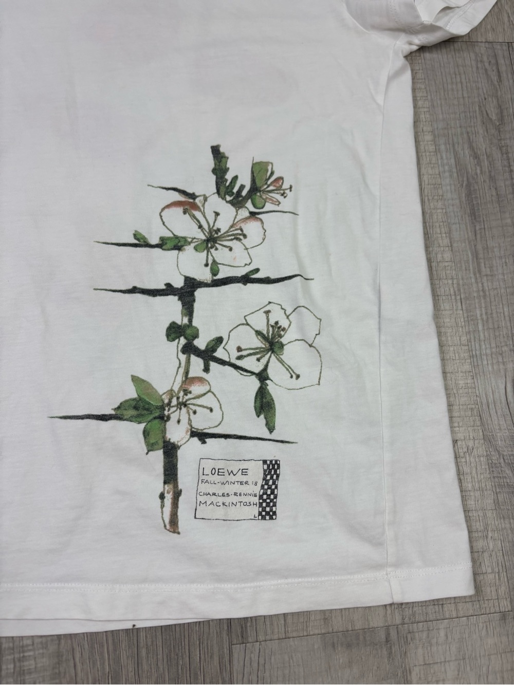 Loewe Botanical Crew Neck Sleeve
Shirt White Size XS - Picture 4 of 8